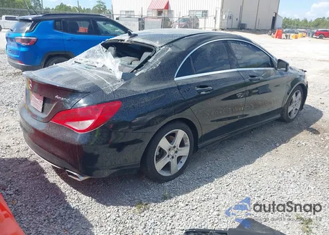 2015 Mercedes-Benz Cla 250 4Matic z USA, uszkodzony, nr VIN WDDSJ4GB1FN179655